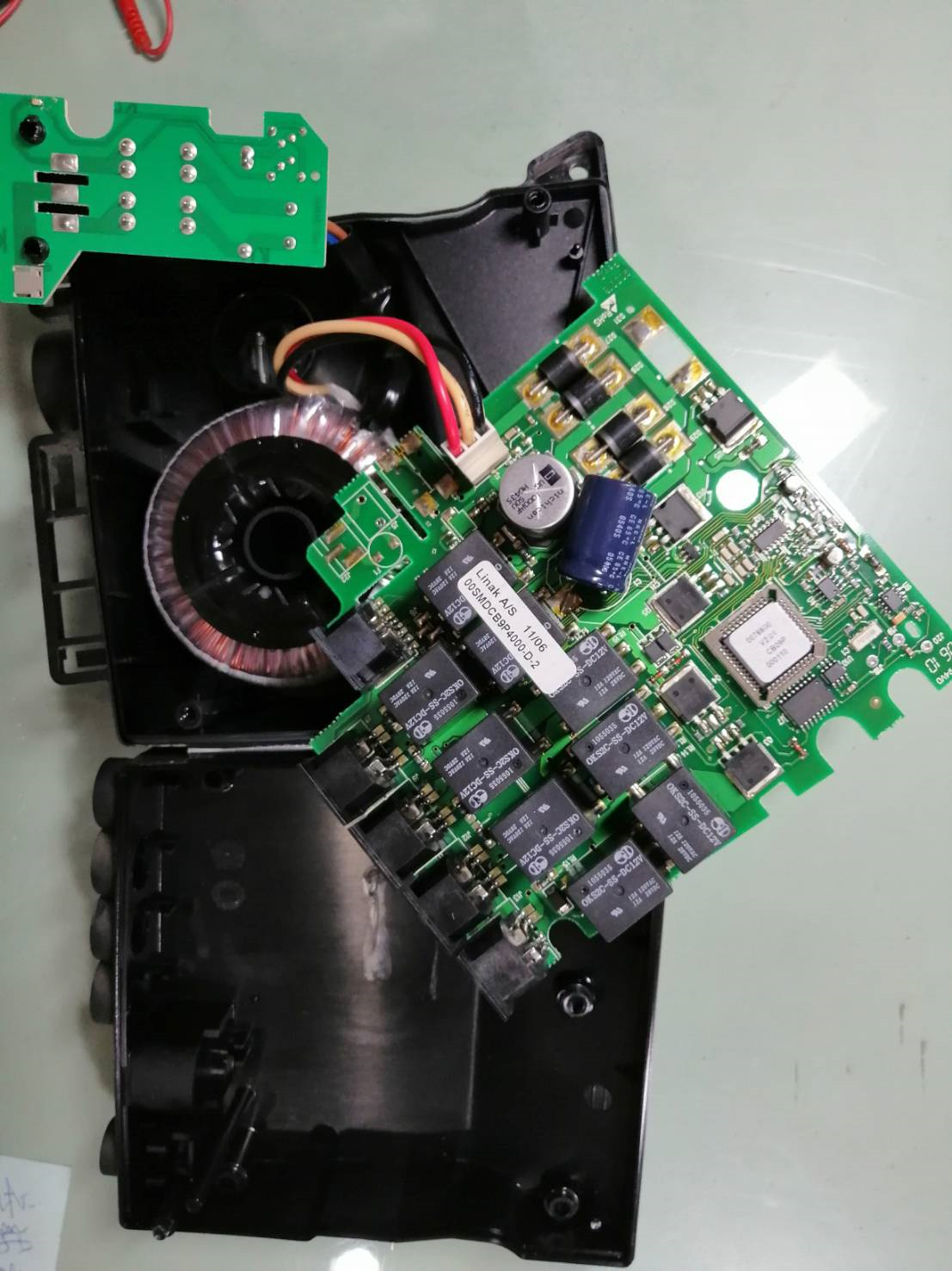 備品維修（電源供應器、UPS電池、PCB板、控制器、變頻器…等）